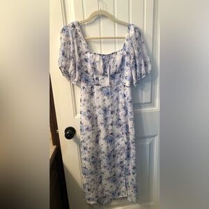 Sienna Sky Blue And White Dress Size Small